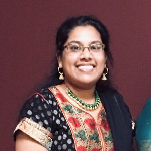 Meet your Posher, Debbie